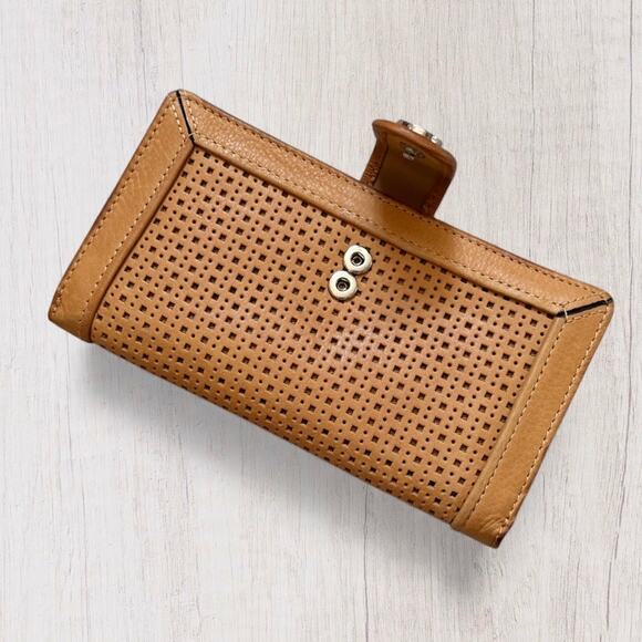 Fossil Tan Genuine Leather Perforated Clutch Wallet Snap-Tab - Picture 3 of 10